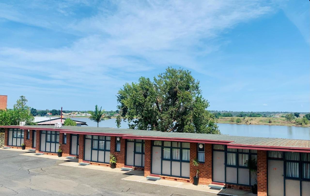 Crown Hotel Motel Grafton Luaran gambar
